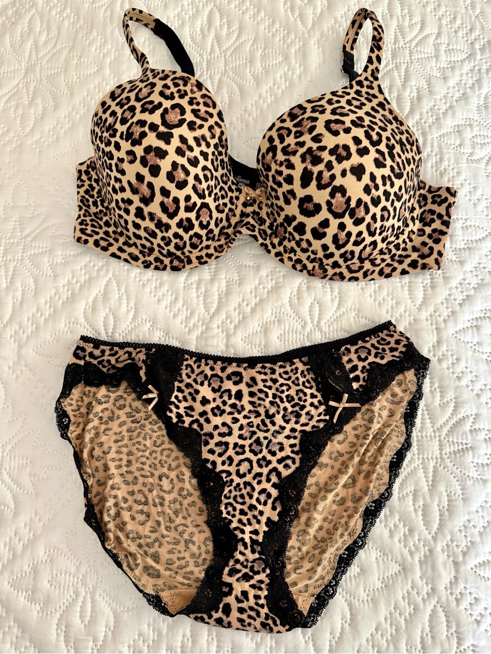 Soma Embraceable Full Coverage Bra in Leopard Print - Picture 2 of 7